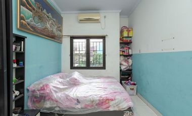 Rumah Cantik 5 Mnt Tidur 16 Menit ke Mal Pondok Gede Siap KPR J-40994
