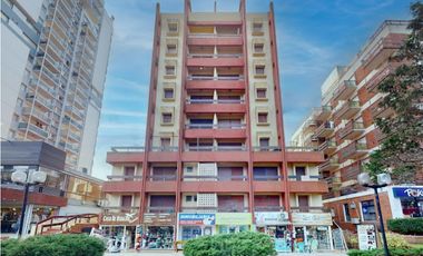 OPORTUNIDAD! AMPLIO AMBIENTE ÚNICO  EN EL CENTRO