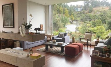 casa campestre en arriendo/venta en la calera. Cod V2980