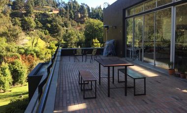 casa campestre en arriendo/venta en la calera. Cod V2980