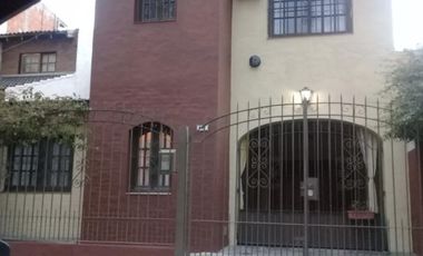 Venta Excelente Casa En Muñiz, San Miguel