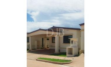 Casa en La Chorrera $450 $125.000 #466