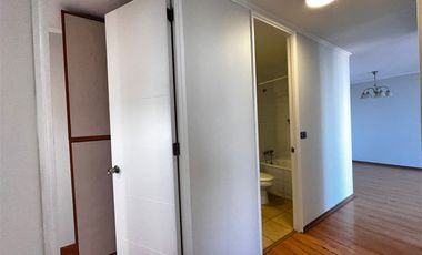 Departamento en arriendo de 2D sector Patio Bellavista