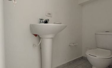 casa en arriendo en villa verde. Cod A17120