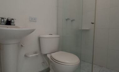 casa en arriendo en villa verde. Cod A17120