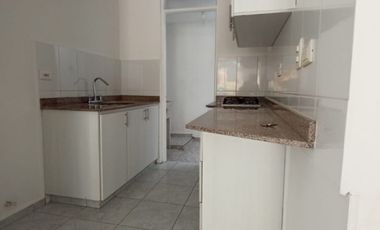 casa en arriendo en villa verde. Cod A17120