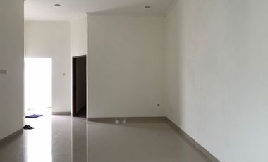 RUMAH MURAH PAS TEPI JALAN DI SAMBIREJO SEMANU