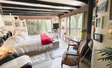Casa en venta de 4 dorm. en Lo Barnechea