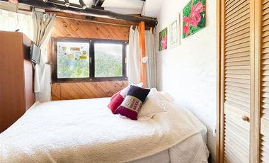 Casa en venta de 4 dorm. en Lo Barnechea