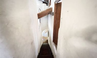 Casa en venta de 4 dorm. en Lo Barnechea