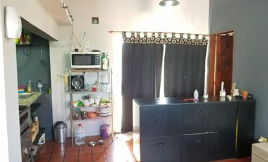 Departamento tipo casa en Planta Alta