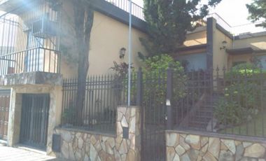 VENDO CASA MUY BUENA