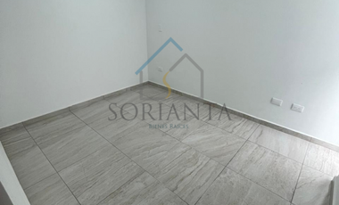 Casa en venta al poniente de la ciudad