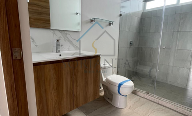 Casa en venta al poniente de la ciudad