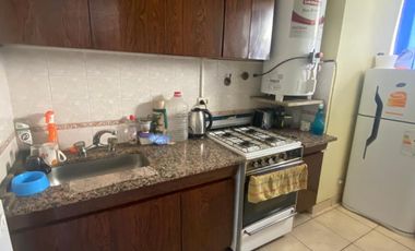 DEPARTAMENTO 2 AMBIENTES - CENTRO DE BANFIELD.