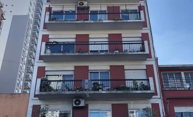 DEPARTAMENTO 2 AMBIENTES - CENTRO DE BANFIELD.