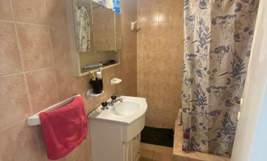 DEPARTAMENTO 2 AMBIENTES - CENTRO DE BANFIELD.