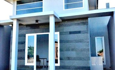 RUMAH CANDI PUSAT KOTA SIDOARJO 300 JUTAAN