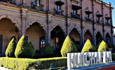 Venta de Terreno en PUEBLO MAGICO en el centro de Huichapan para Desarrollar