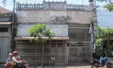 Rumah Lama Dijual Jl. Pahlawan Surabaya KT