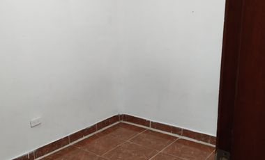 casa en arriendo en la roca. Cod A4894
