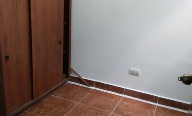 casa en arriendo en la roca. Cod A4894