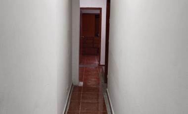 casa en arriendo en la roca. Cod A4894