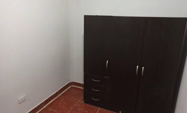 casa en arriendo en la roca. Cod A4894