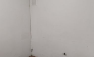 casa en arriendo en la roca. Cod A4894