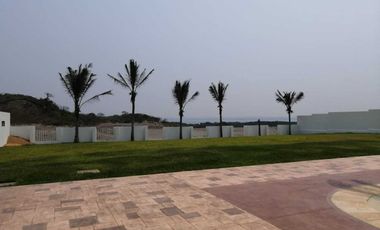 CASA EN VENTA DE UNA PLANTA FRACC. LOMAS DE LA RIOJA RIVIERA VERACRUZANA