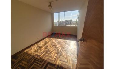 🏡 Tu Nuevo Hogar Te Espera En Salamanca – Con Aires Incluidos ✨