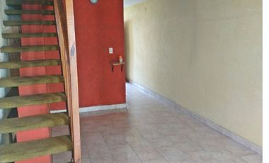 Departamento Tipo Casa en venta en Remedios de Escalada Oeste