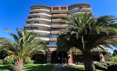Departamento En Venta De 4 Dorm. En Rancagua