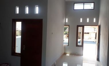 MASIH PROMO, RUMAH MODERN DEKAT PASAR GODEAN