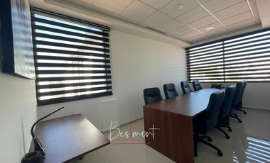 Renta de oficinas corporativas amuebladas en Circuito Juan Pablo II