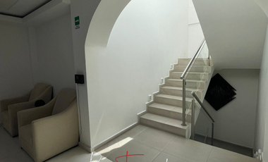 Renta de oficinas corporativas amuebladas en Circuito Juan Pablo II