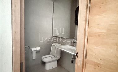 Arriendo Prestigiosa Oficina, El Golf, Las Condes