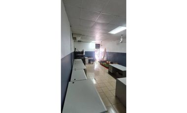 VENTA DE LOCAL COMERCIAL >>>Betania<<<