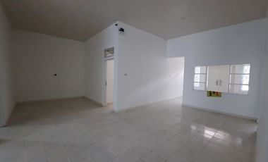 Disewakan Rumah Mewah 1 lantai diMampang Keb. Baru Jak Sel 175jt /thn