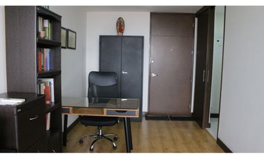 Oficina en venta en el sector de Oviedo Poblado Medellín