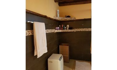 CASA AMOBLADA  EN  ALTOS DEL MARIA