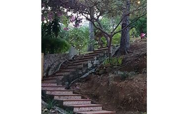 CASA AMOBLADA  EN  ALTOS DEL MARIA