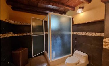 CASA AMOBLADA  EN  ALTOS DEL MARIA