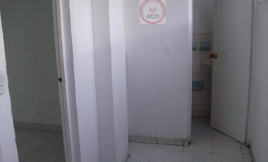 apartamento en venta en av. libertadores, gratamira. Cod V10317