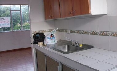 apartamento en venta en av. libertadores, gratamira. Cod V10317