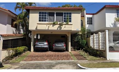 VENTA DE CASA EN LA ALAMEDA. ID. SH.