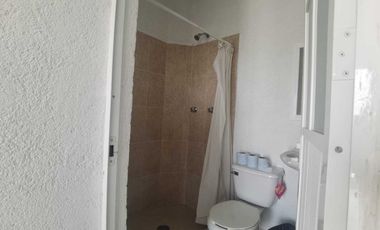 EN VENTA PROPIEDAD IDEAL PARA RENTA VACACIONAL, 10 BUNGALOWS, ALBERCA Y JARDÍN