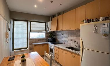 Casa tipo Dúplex de 4 AMBIENTES en venta