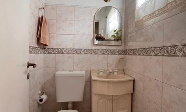 Casa tipo Dúplex de 4 AMBIENTES en venta