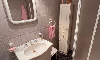 Casa tipo Dúplex de 4 AMBIENTES en venta